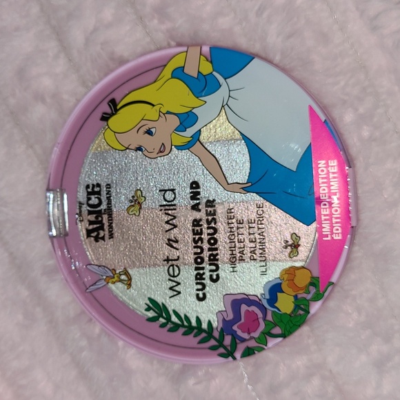 Wet n Wild Alice in Wonderland bundle - Picture 5 of 9